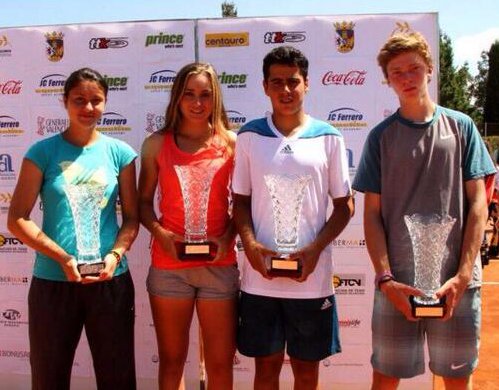 Badosa gana el Trofeo Juan Carlos Ferrero