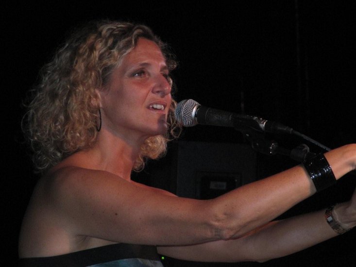 Isabel Pena seduce con su jazz melódico Isabel Pena seduce con su jazz melódico