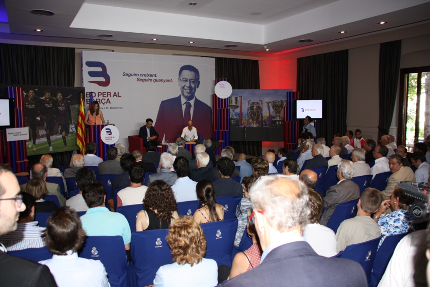 Éxito de participación en la charla de Bartomeu Éxito de participación en la charla de Bartomeu