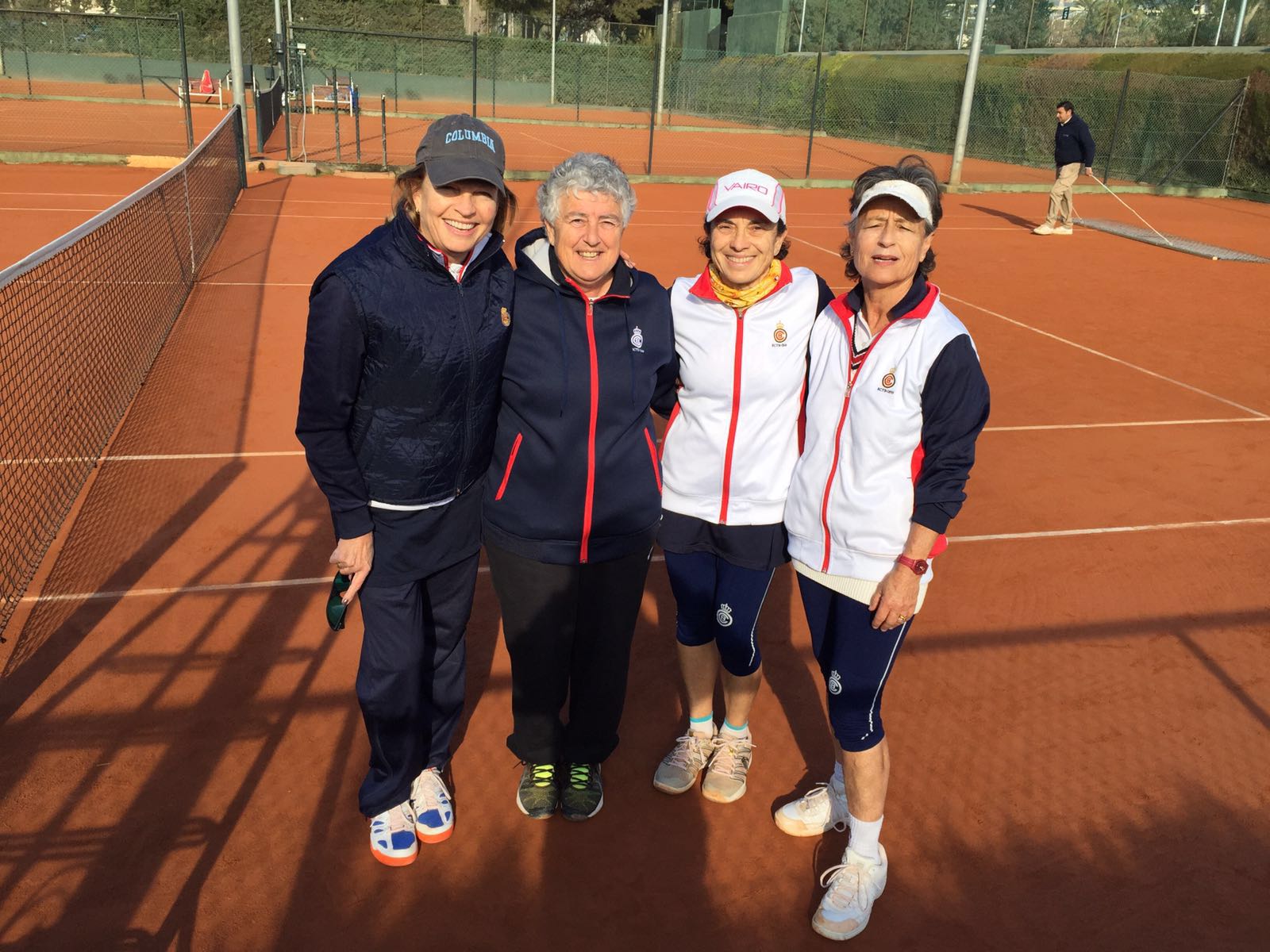 El femenino +60 se proclama Campeón de Catalunya El femenino +60 se proclama Campeón de Catalunya