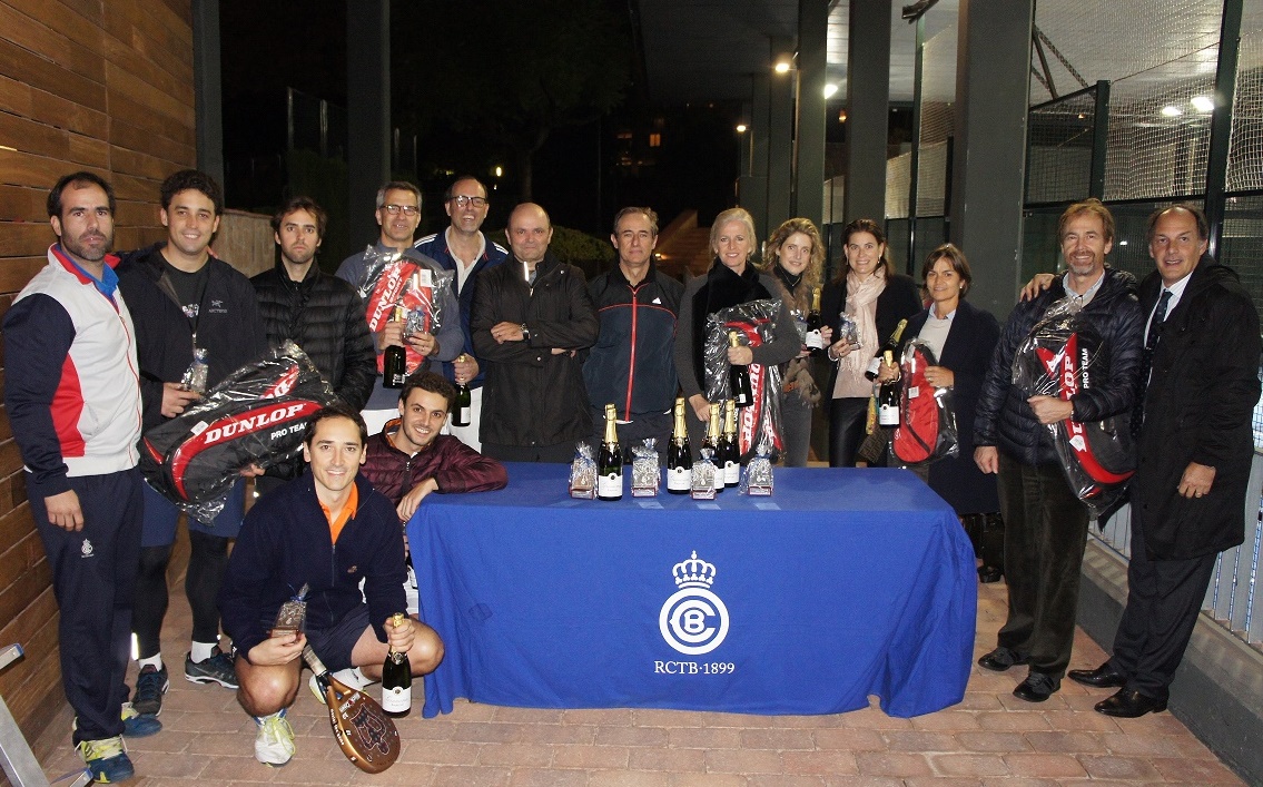 Entregados los premios del Round Robin Gramona de Pádel 2016 Entregados los premios del Round Robin Gramona de Pádel 2016