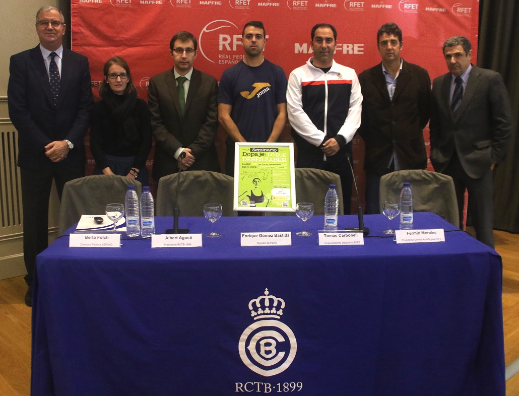 Impartido un seminario sobre el dopaje Impartido un seminario sobre el dopaje