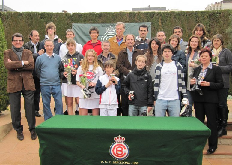 Incríbete en la I Fase del Campeonato Social de Tenis antes de las 21h del viernes 4 Incríbete en la I Fase del Campeonato Social de Tenis antes de las 21h del viernes 4