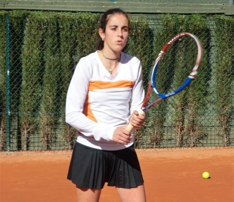 Claudia Herrero gana un torneo del Circuito Absoluto 