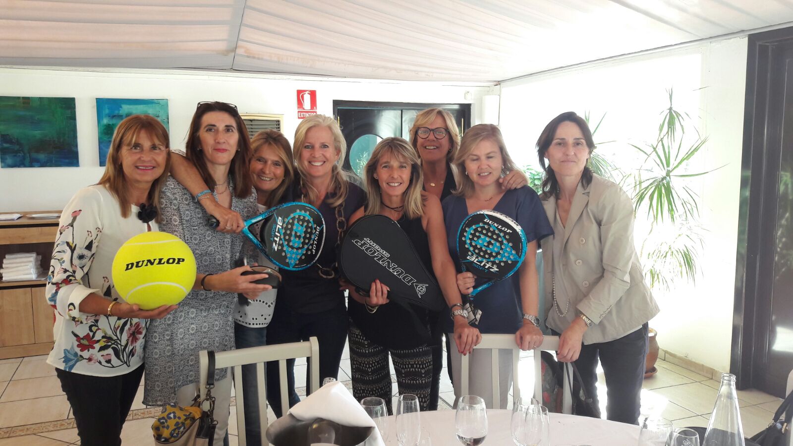 El equipo femenino de pádel, tercer clasificado en la Liga Setball (2ª cat) El equipo femenino de pádel, tercer clasificado en la Liga Setball (2ª cat)
