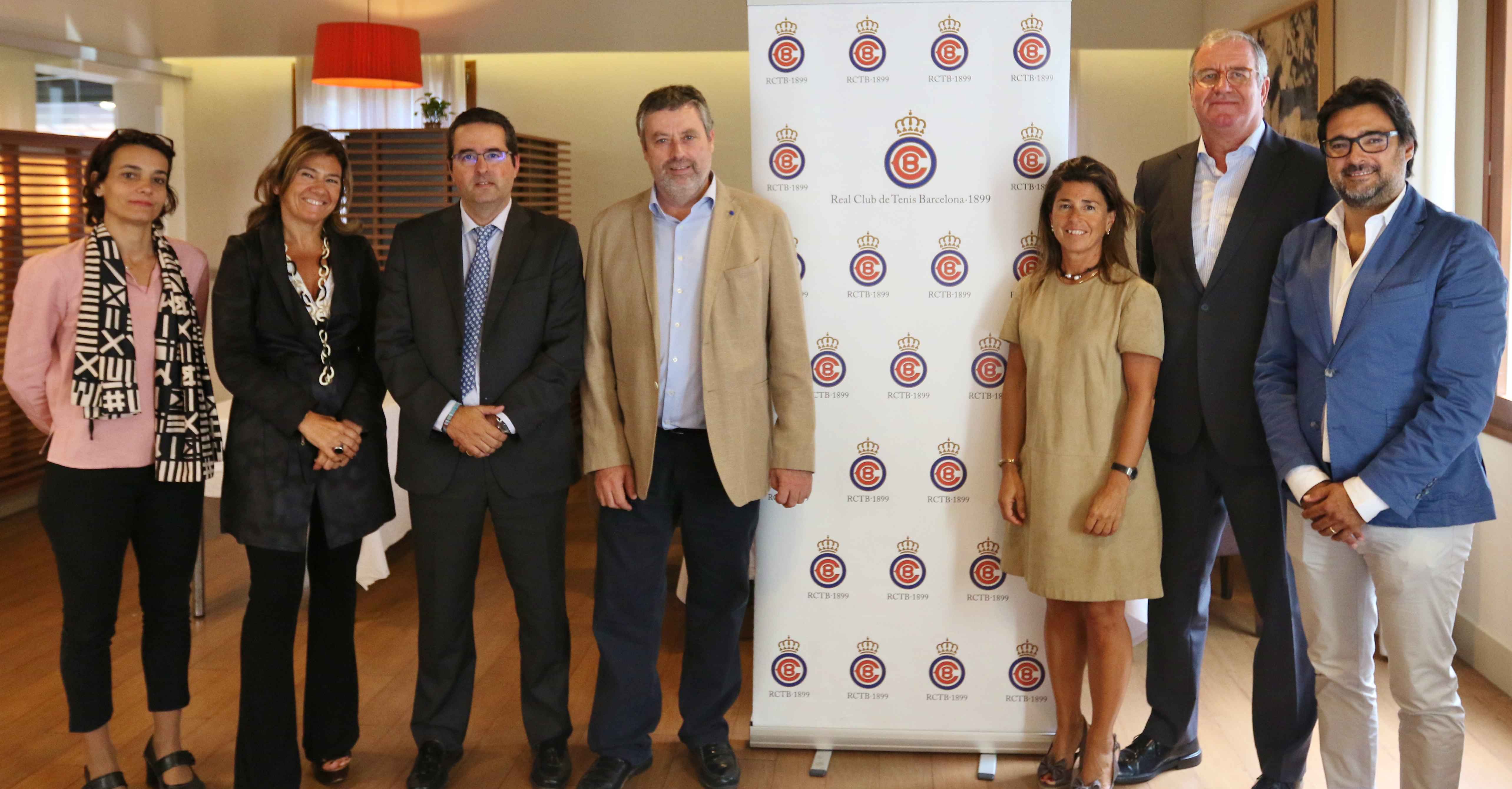 Acuerdo de patrocinio RCTB-1899 y Land Motors Acuerdo de patrocinio RCTB-1899 y Land Motors