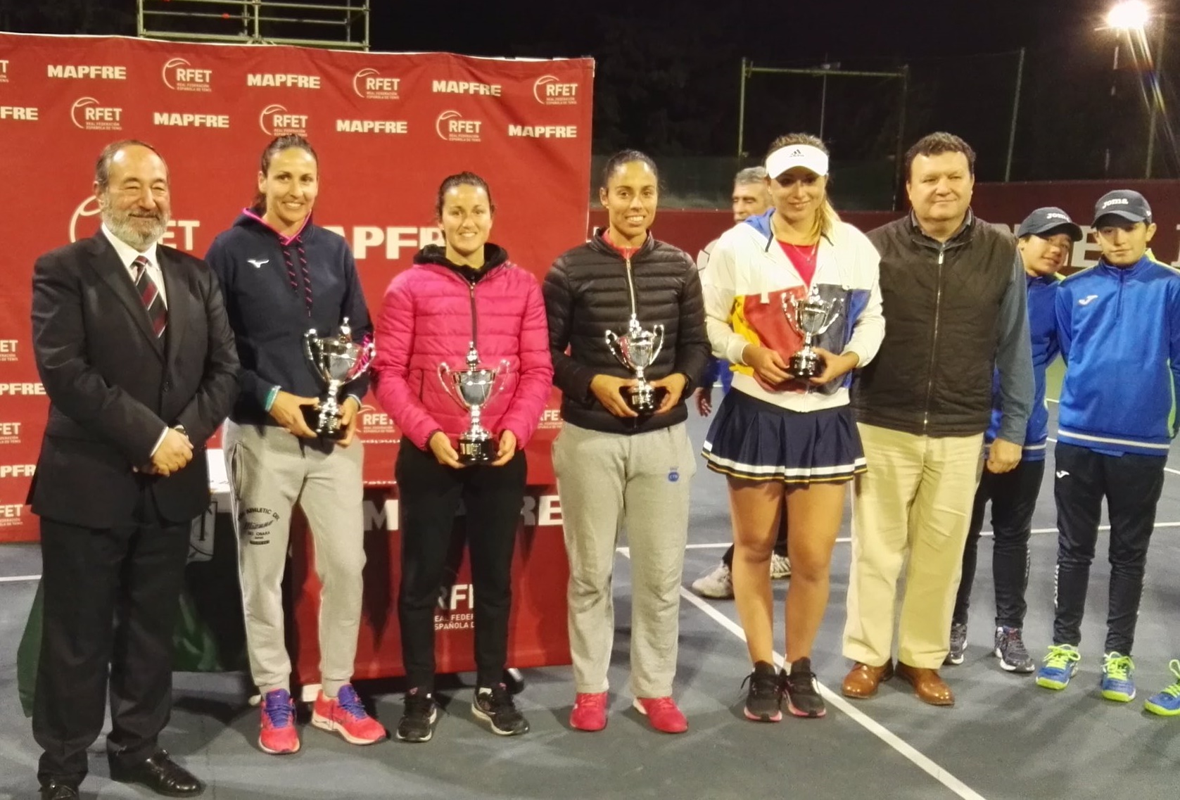 Arantxa Parra se impone en dobles en el Campeonato de España Absoluto Arantxa Parra se impone en dobles en el Campeonato de España Absoluto