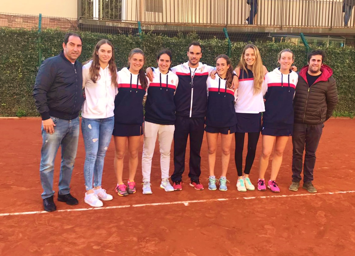 El equipo RCTB-1899 Júnior femenino gana el Campeonato de Catalunya - Trofeo 'Lis' Arilla El equipo RCTB-1899 Júnior femenino gana el Campeonato de Catalunya - Trofeo 'Lis' Arilla