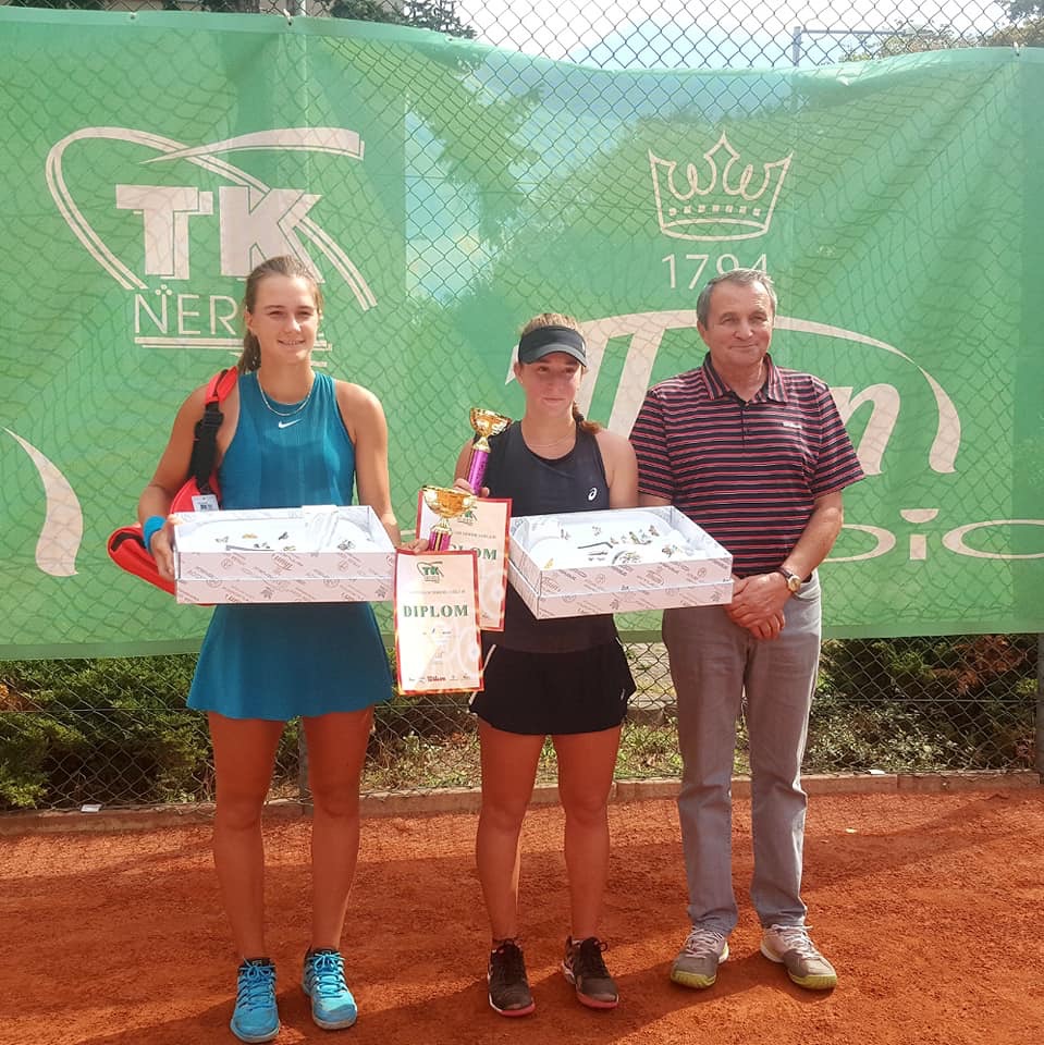 Doblete de Marta Custic en el ITF Júnior de Praga Doblete de Marta Custic en el ITF Júnior de Praga