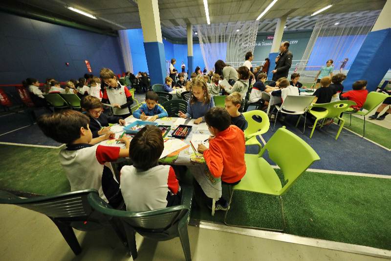 Més de 150 alumnes participen al Concurs de Dibuix de Nadal de l'Escola de Tennis Més de 150 alumnes participen al Concurs de Dibuix de Nadal de l'Escola de Tennis