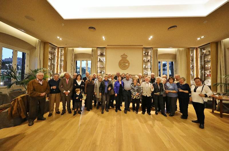 Èxit de participació en el V Campionat de Dòmino de la Penya 70-80-90