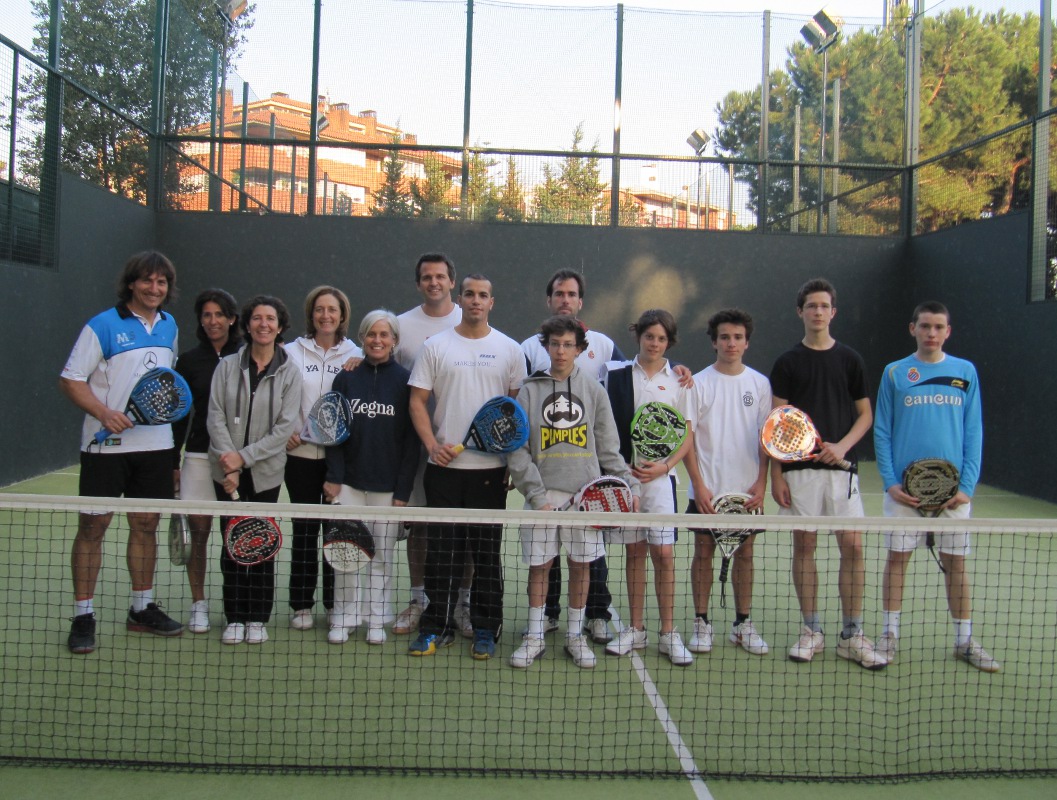 Clinic de Padel con el profesional Gastón Malacalza Clinic de Padel con el profesional Gastón Malacalza