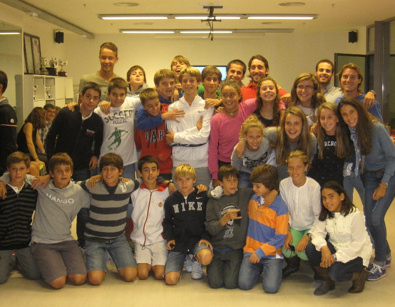 Merienda homenaje a los equipos alevín e infantil Merienda homenaje a los equipos alevín e infantil