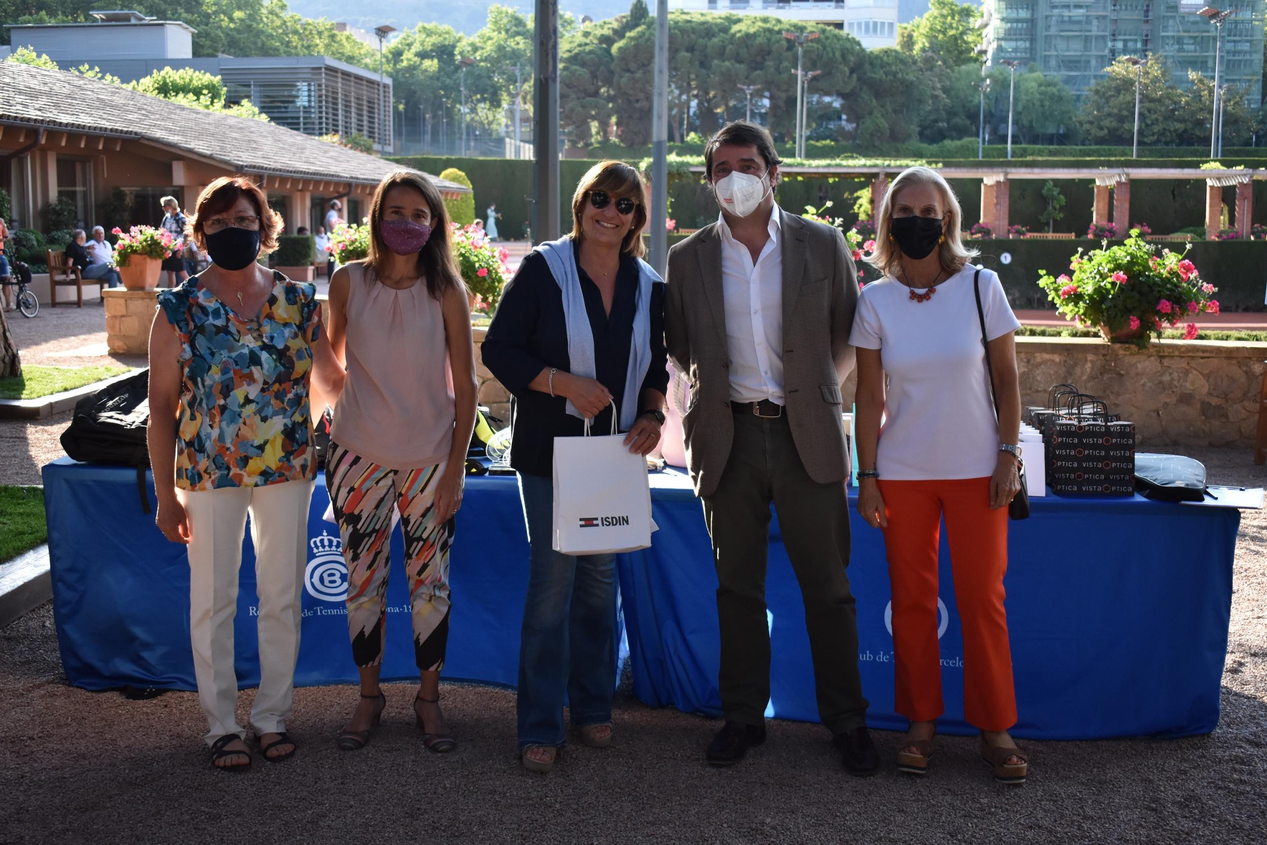 Lliurats els trofeus i premis de la XII Pool Femenina de Tennis MAPFRE