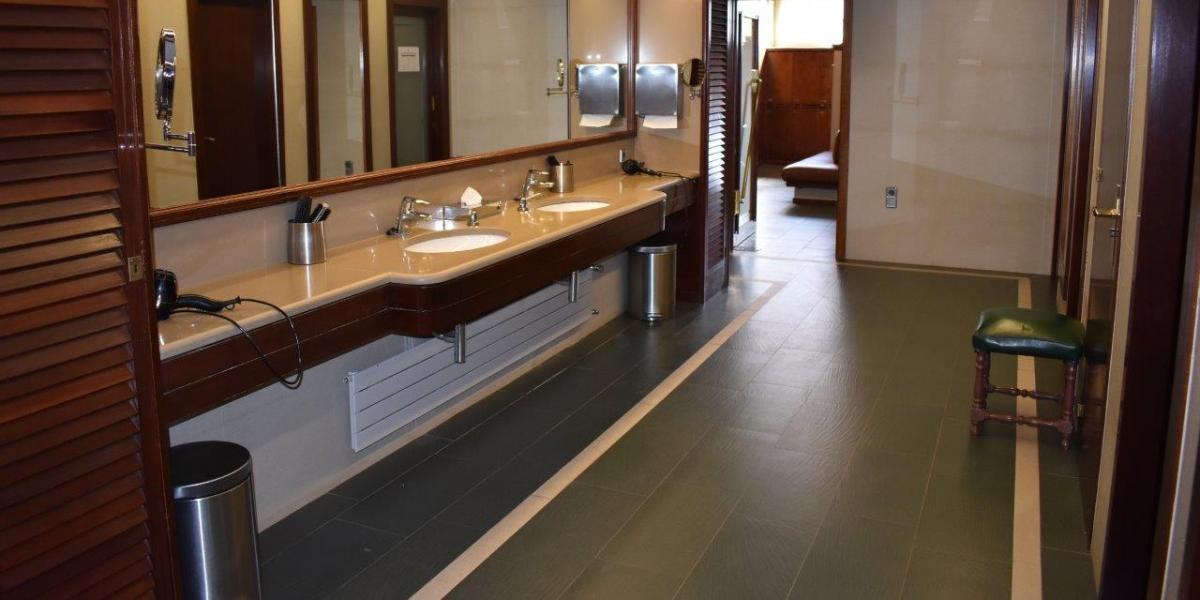 Vestuario femenino Vestuario femenino