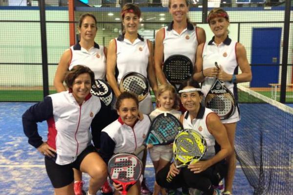 Las chicas, en la Fase Final del Cmpto de España 