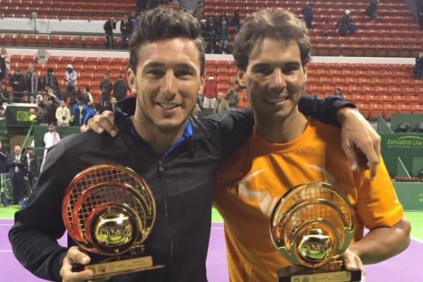 Nadal y Mónaco ganan el título de dobles de Doha