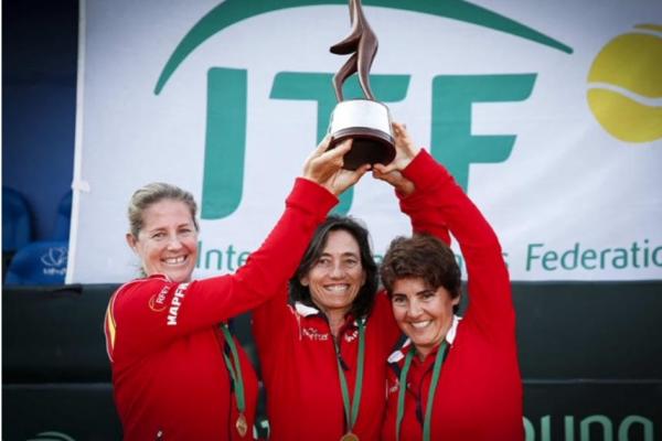 Ana Segura, campeona del Mundo +45 en Umag