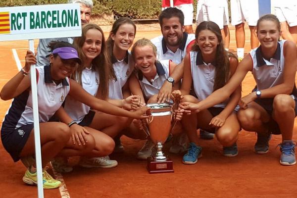 ¡Campeonas de España infantil!