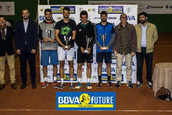 Gerard Granollers gana en dobles el Futures Villa de Jávea