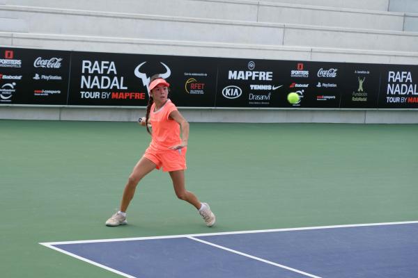 Gran actuación de Naroa Aranzábal y Roger Pascual en el Masters del Rafa Nadal Tour en Manacor