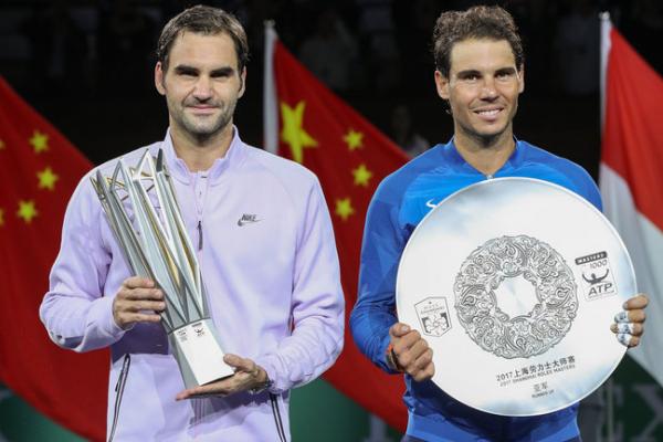 Rafa Nadal volvió a ceder ante Roger Federer, por cuarta vez este año, en la final de Shanghái