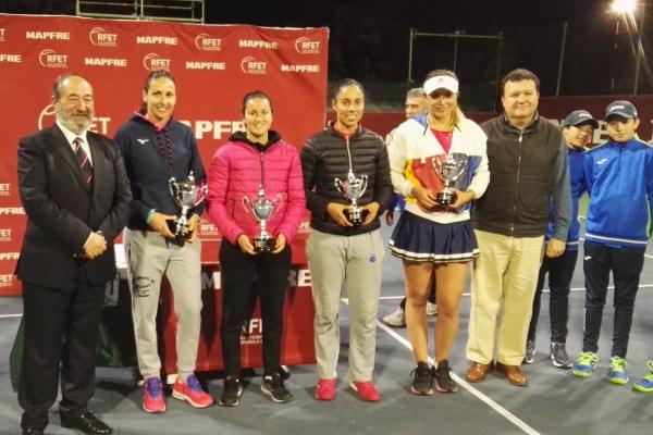 Arantxa Parra se impone en dobles en el Campeonato de España Absoluto