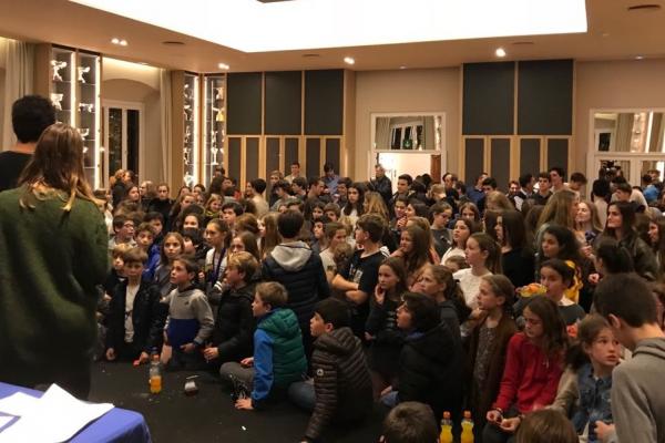 Récord de asistencia en la fiesta juvenil de entrega de trofeos