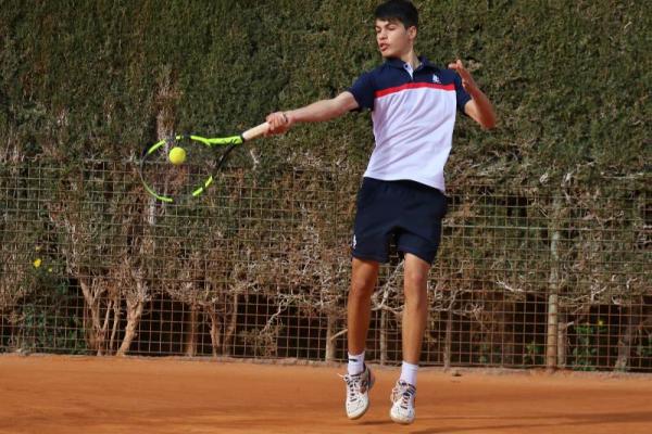 El equipo RCTB-1899 Júnior masculino gana el Campeonato de Catalunya - Trofeo 'Lis' Arilla