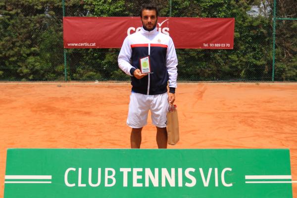 Oriol Roca, finalista del ITF Futures de Vic en individuales y dobles