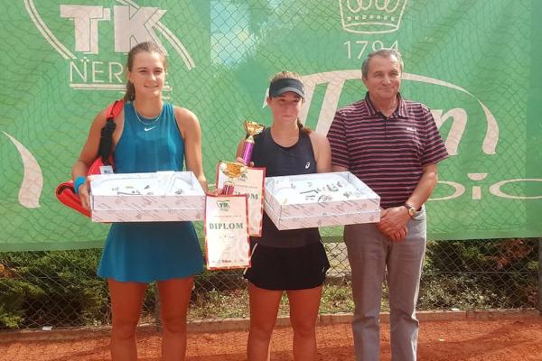 Doblete de Marta Custic en el ITF Júnior de Praga