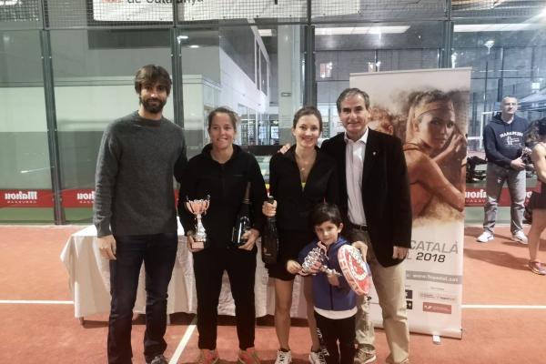 Lourdes Domínguez i Silvia Navarro guanyen el Campionat de Catalunya Sènior +35 de pàdel