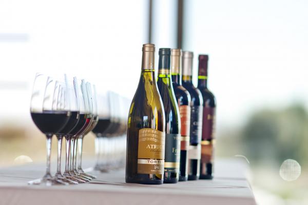 Ven el jueves 20 a la Cata de vinos con cena maridaje