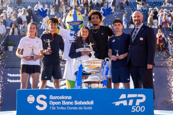  Fils imposa el seu tennis estratosfèric en la final del Barcelona Open Banc Sabadell - 73è Trofeu Conde de Godó 