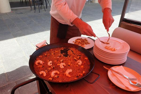 Bon ambient a la sortida per la Barceloneta