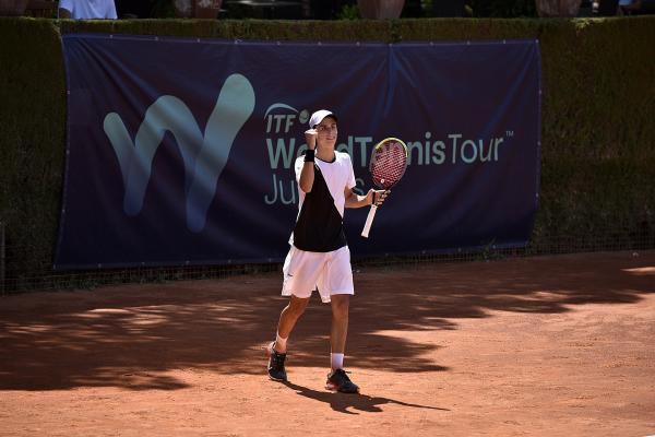 Tenim en joc l'ITF III RCTB-1899 Open Sub-18