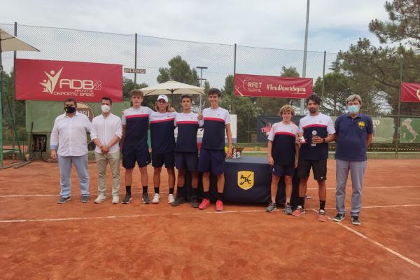 L’RCTB-1899 guanya el Campionat d’Espanya Cadet (Yellow Cup)