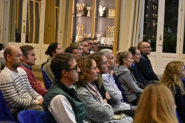 Xerrada de psicologia per als pares de l'escola de tennis