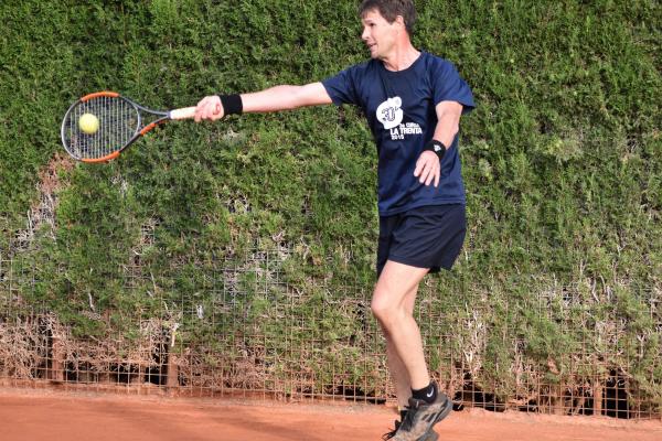 Tarde de juegos y diversión en la 2a jornada tenística de verano