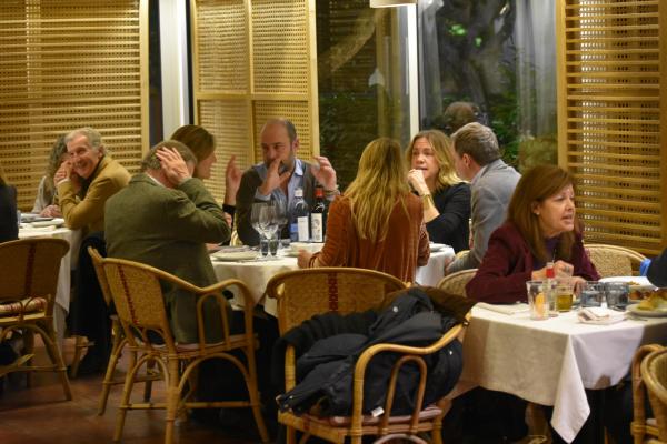 Celebrada al Restaurant la nit temàtica dedicada a la cuina hindú 