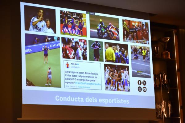 El Mossos d’Esquadra imparteixen una xerrada alertant dels diversos tipus de violència a l’esport i els protocols d’actuació