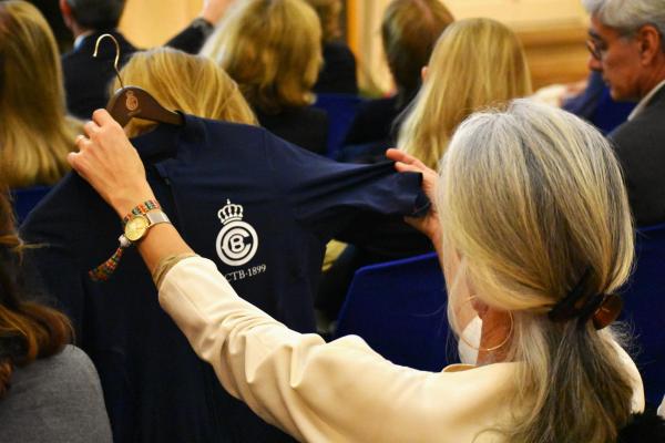 Presentada la nova equipació ciclista i el calendari d'activitats outdoor