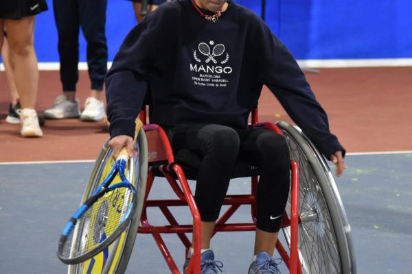 Clínic de tennis amb cadira de rodes 