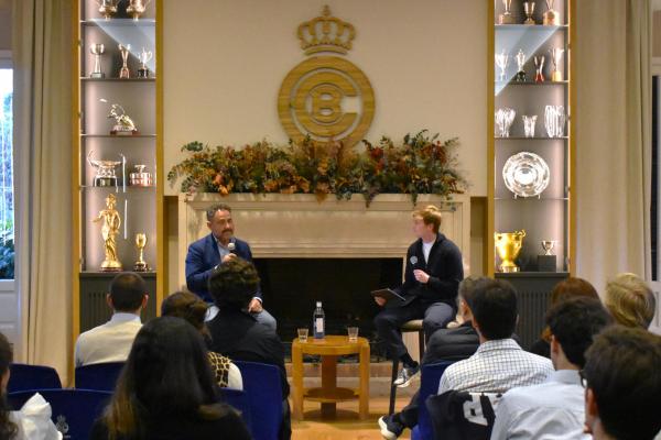 Multitudinari Inspirational Talks amb Enrique Tomás