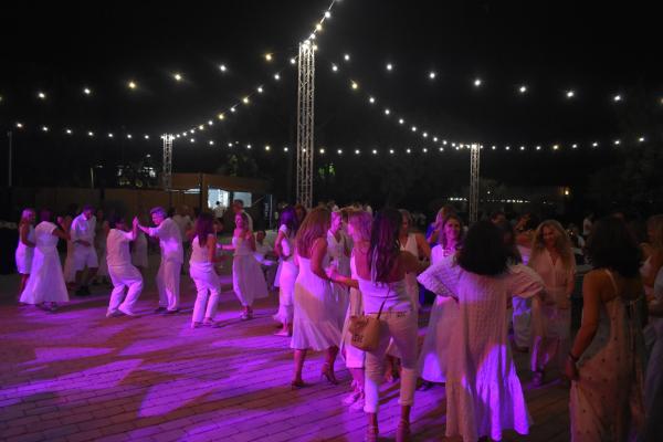 La festa de blanc by Occident, el colofó a les vetllades d’estiu