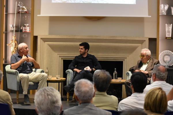 Carles Rexach i Josep Maria Minguella, protagonistes d’una interessant xerrada sobre futbol