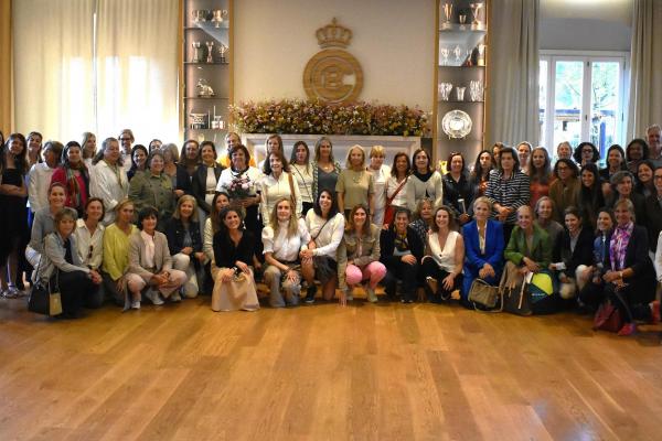 Pool Femenina
