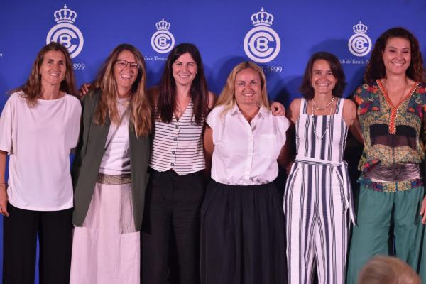 Els equips sèniors del Club reben un merescut reconeixement pels seus èxits del 2025