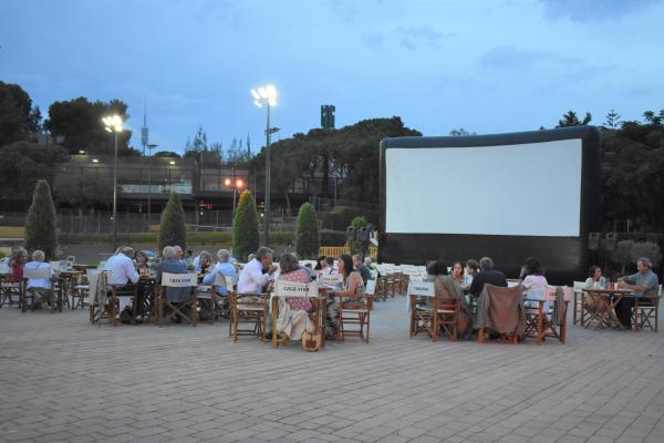 Cine al aire libre