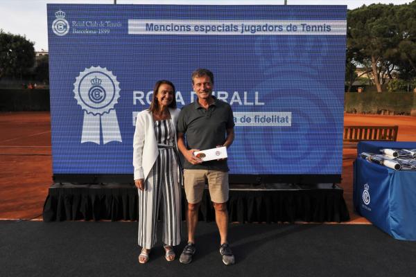 Emotiu homenatge als equips de l'RCTB-1899